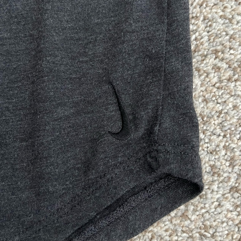 Nike Set - Picture 3 of 7